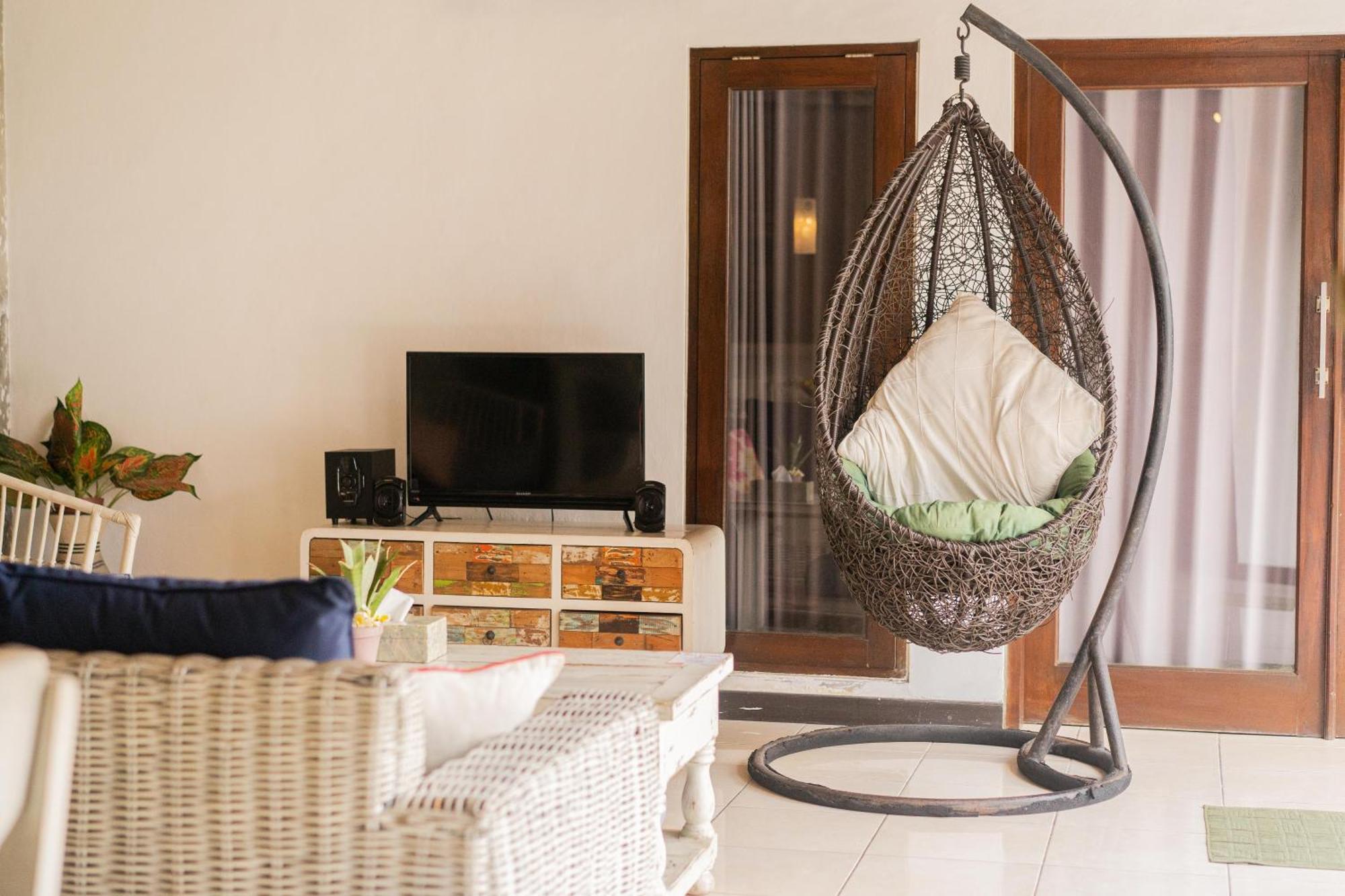 Villa Salya - 3Br - Private Pool - 1Min Walk To La Favela! Seminyak Eksteriør billede